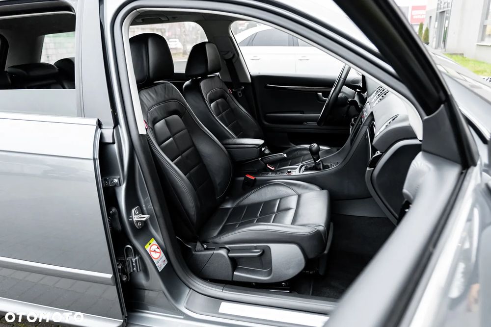 Seat Exeo 2.0T FSI Sport - 26