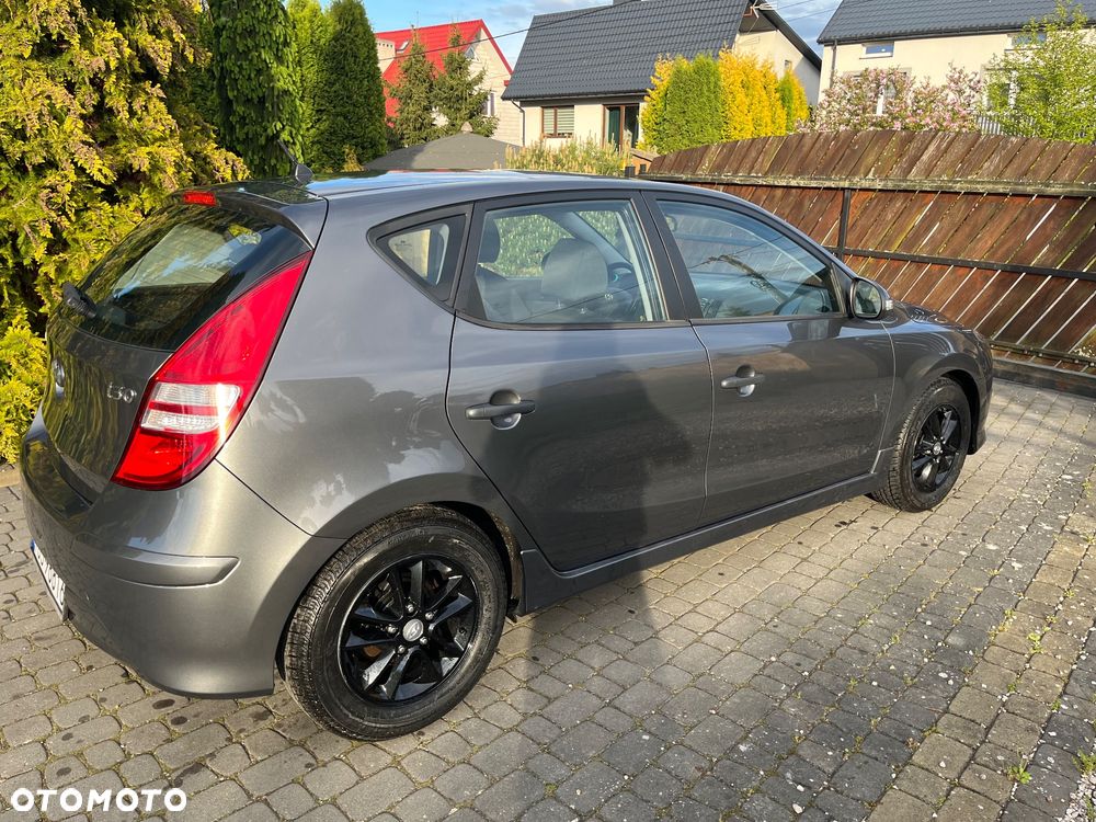 Hyundai i30 1.4 Edition Plus - 16