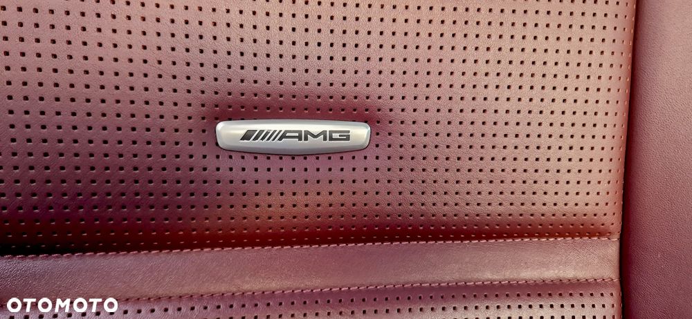 Mercedes-Benz Klasa E 63 AMG - 17