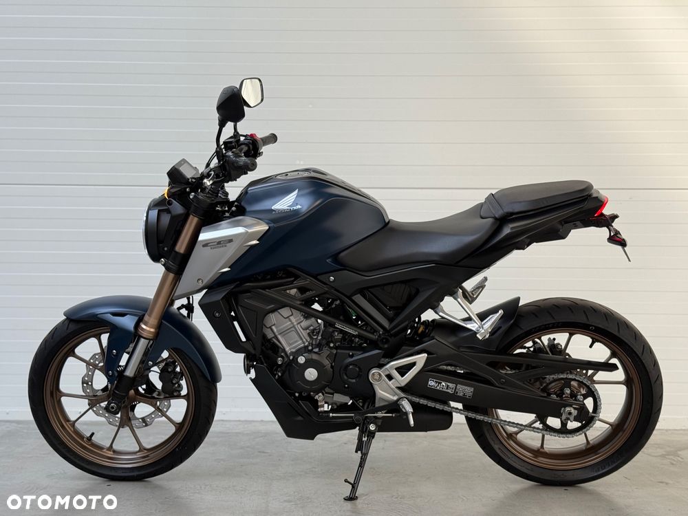 Honda CB - 6