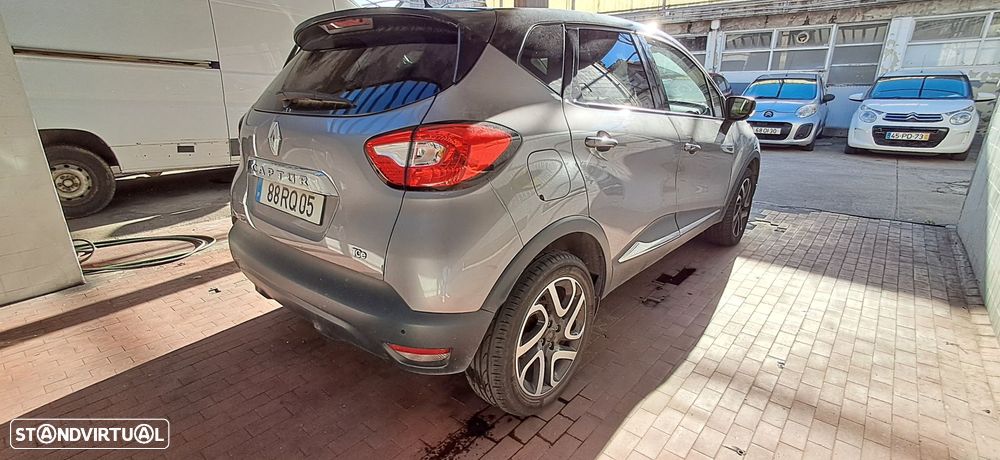Renault Captur 0.9 TCE Exclusive - 13