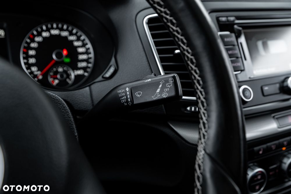 Volkswagen Sharan 2.0 TDI DSG Blue Motion Match - 32