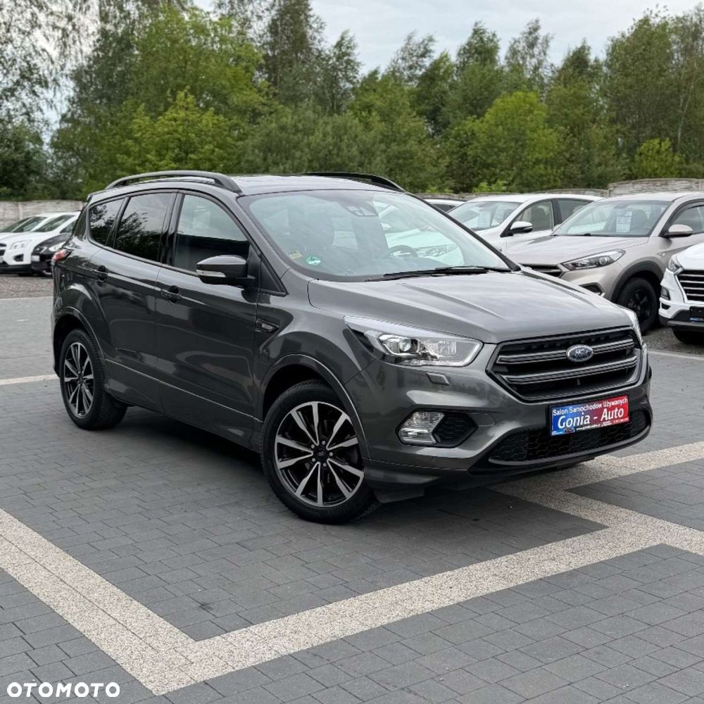 Ford Kuga - 2