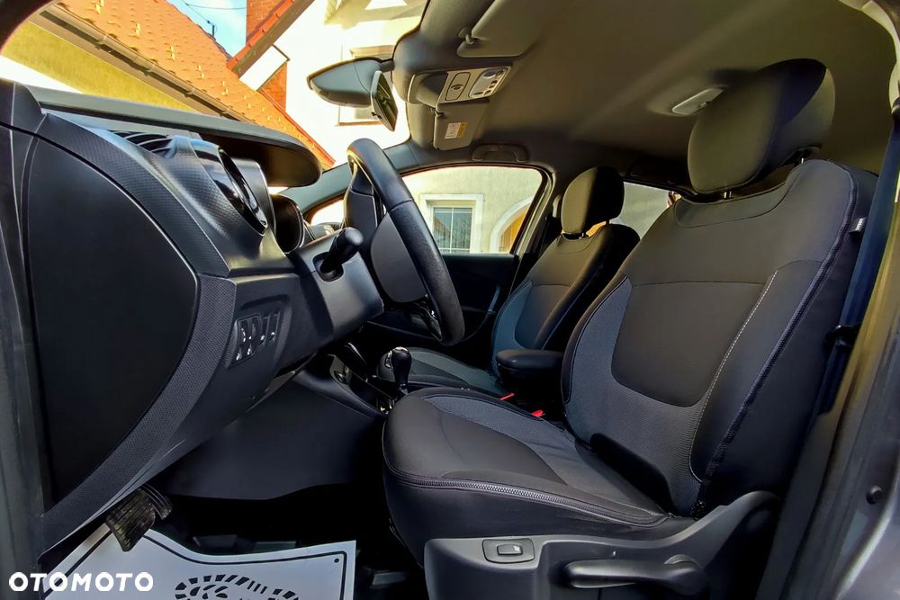 Renault Captur - 24