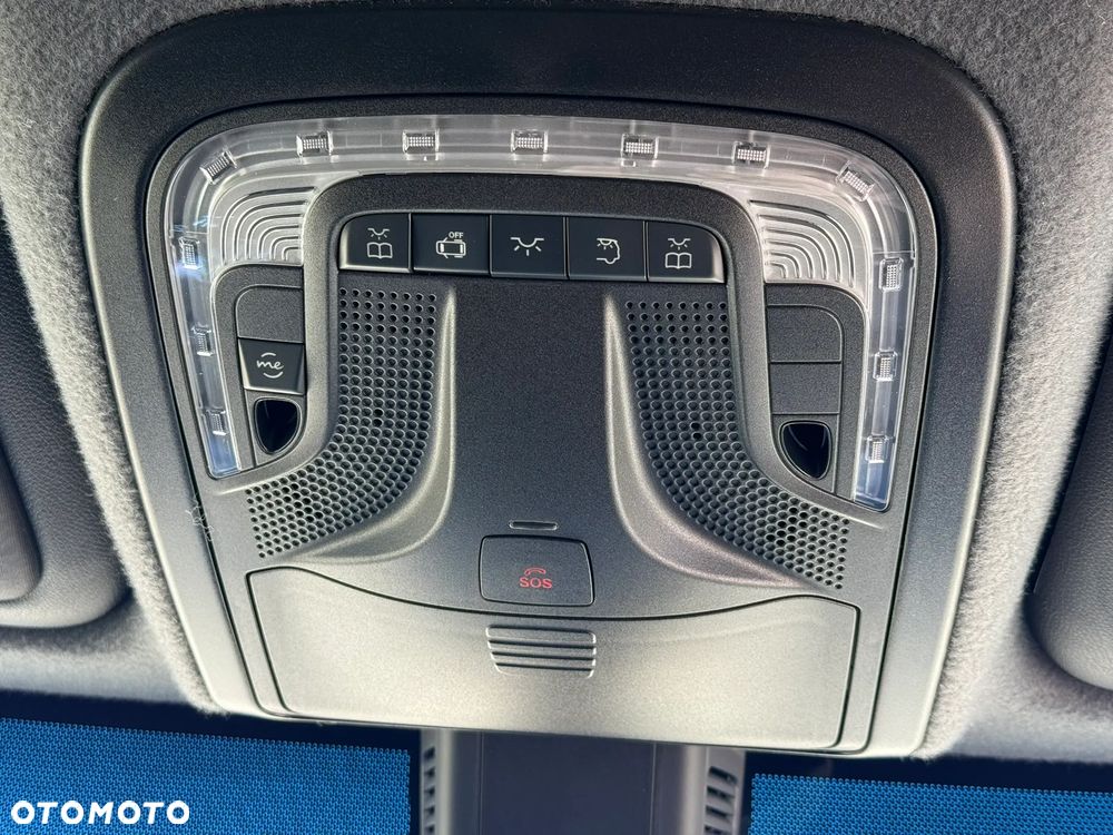Mercedes-Benz Sprinter - 26