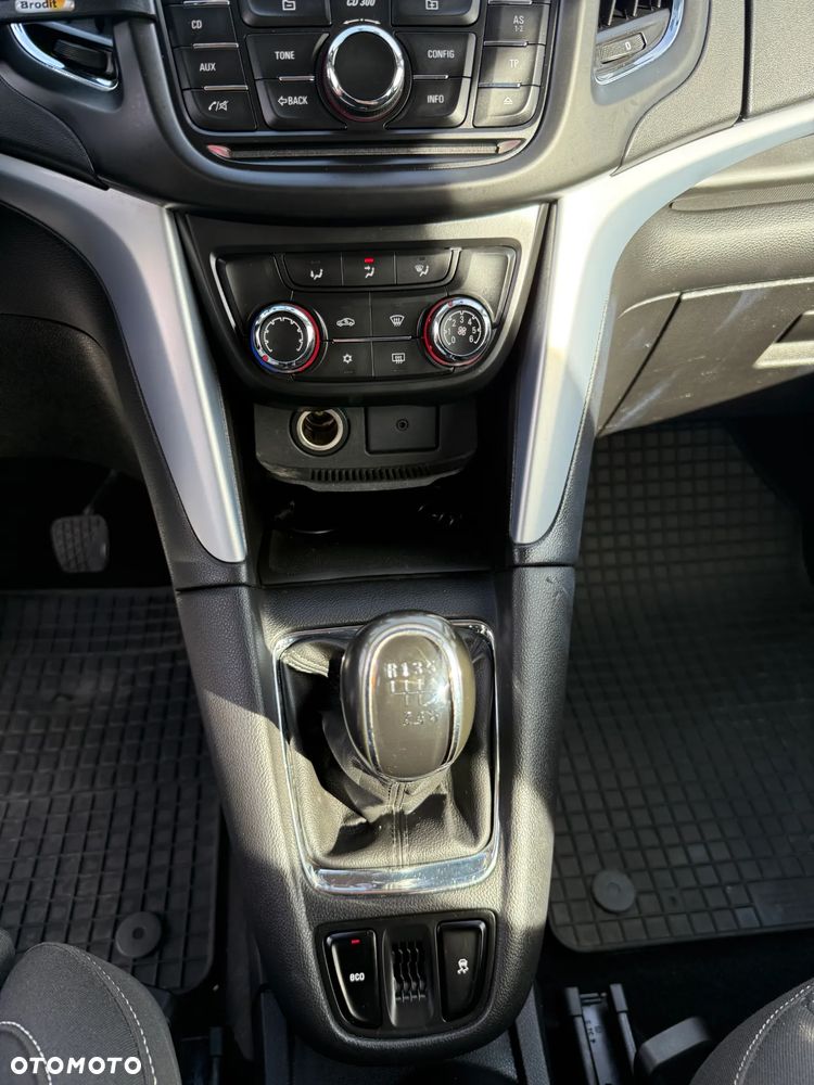 Opel Zafira - 17