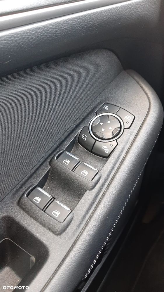 Ford Galaxy 2.0 TDCi Titanium - 18