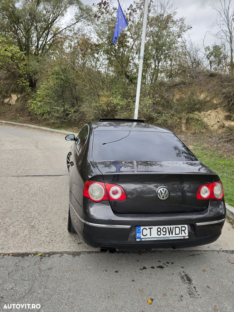 Volkswagen Passat - 8