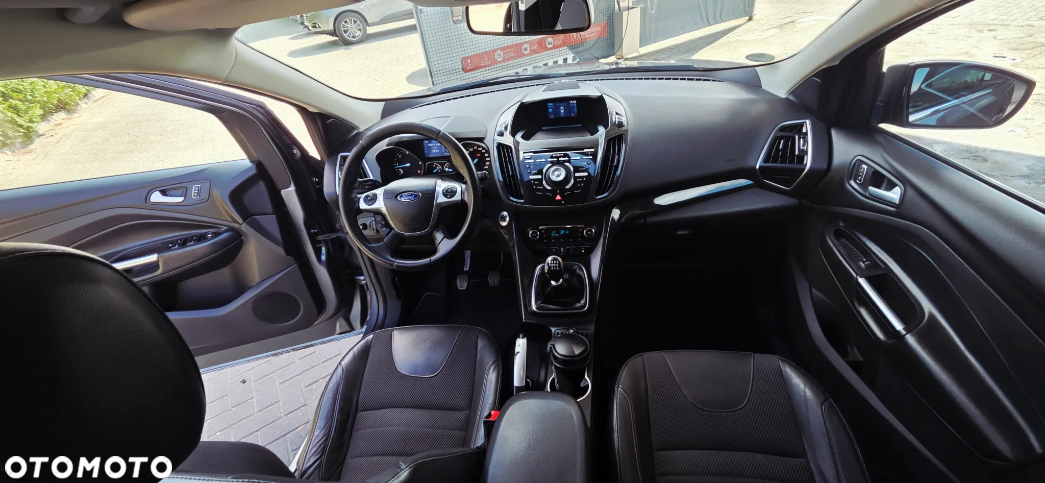 Ford Kuga 2.0 TDCi Titanium - 33