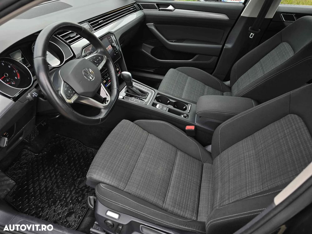 Volkswagen Passat - 9