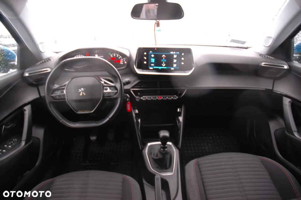 Peugeot 2008 1.2 PureTech Active Pack S&S - 6