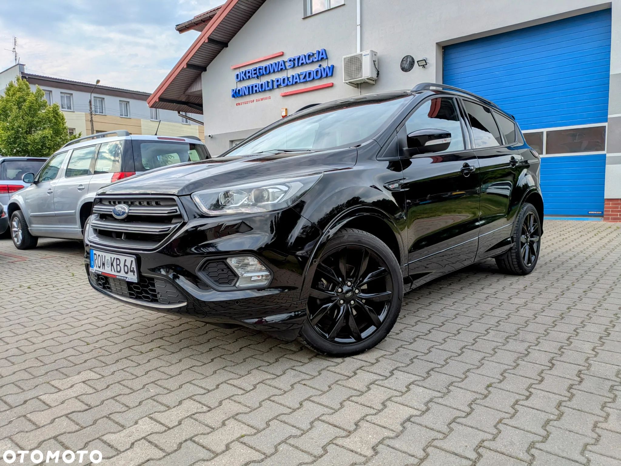 Ford Kuga 1.5 EcoBoost 2x4 ST-Line - 1