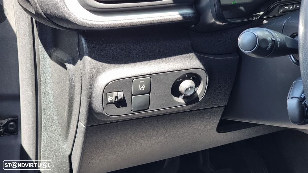 Citroën C3 1.2 PureTech Feel - 19