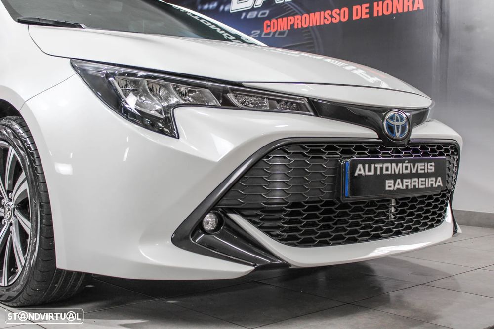 Toyota Corolla Touring Sports 1.8 Hybrid Comfort+P.Sport - 23