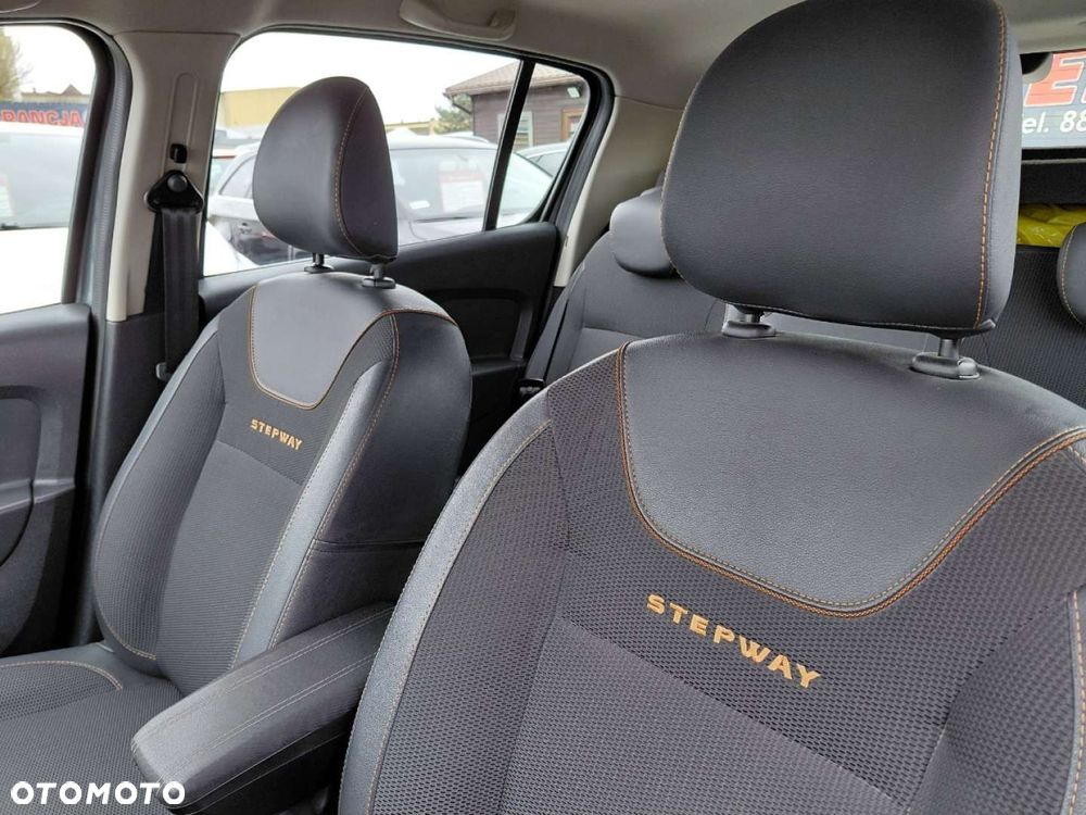 Dacia Sandero Stepway - 12