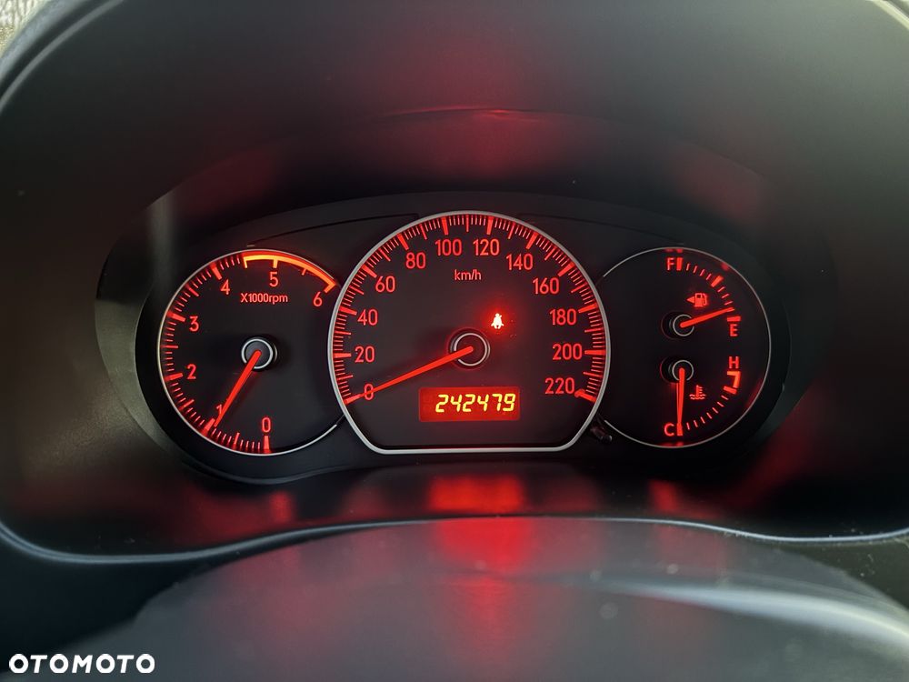 Suzuki SX4 - 8