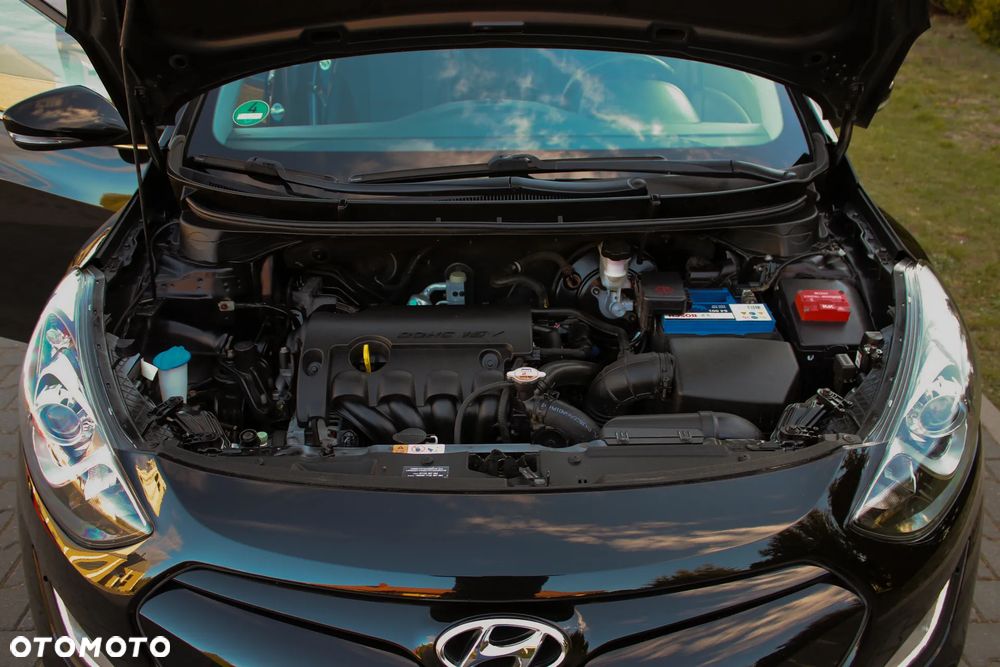 Hyundai i30 i30cw 1.4 Fifa World Cup Edition - 39