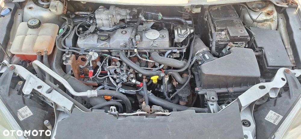 Ford FOCUS MK2 II 1,8TDCI rozrusznik - 1