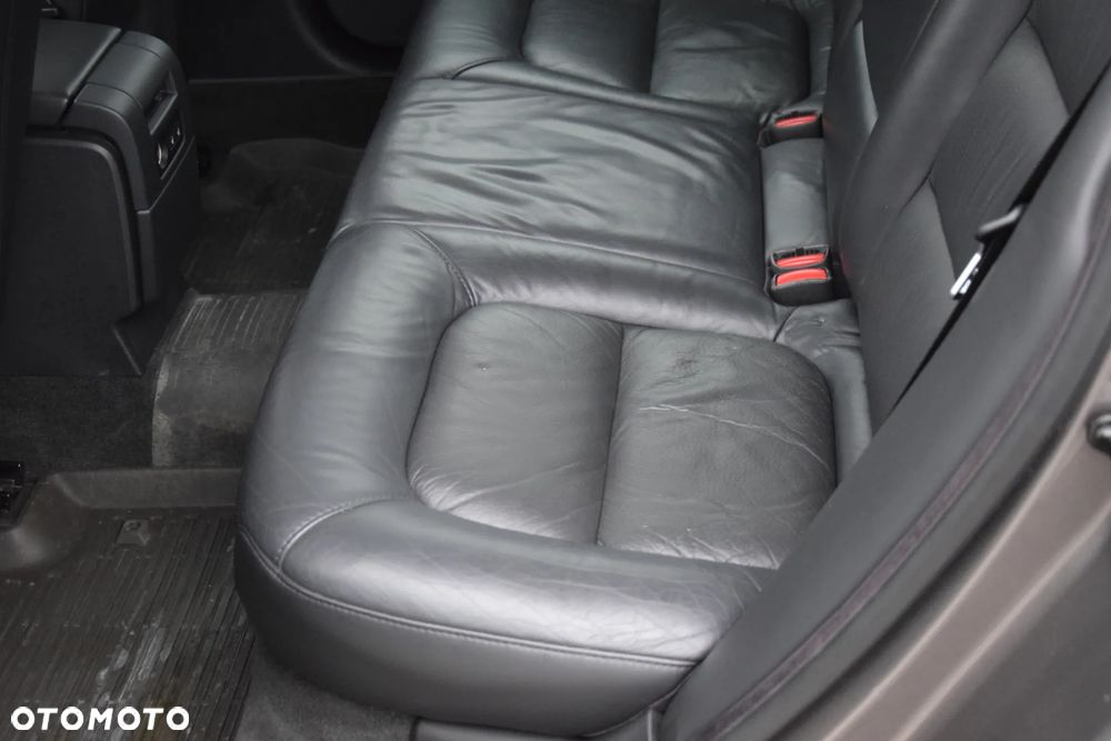 Volvo V70 2.5T Summum - 20