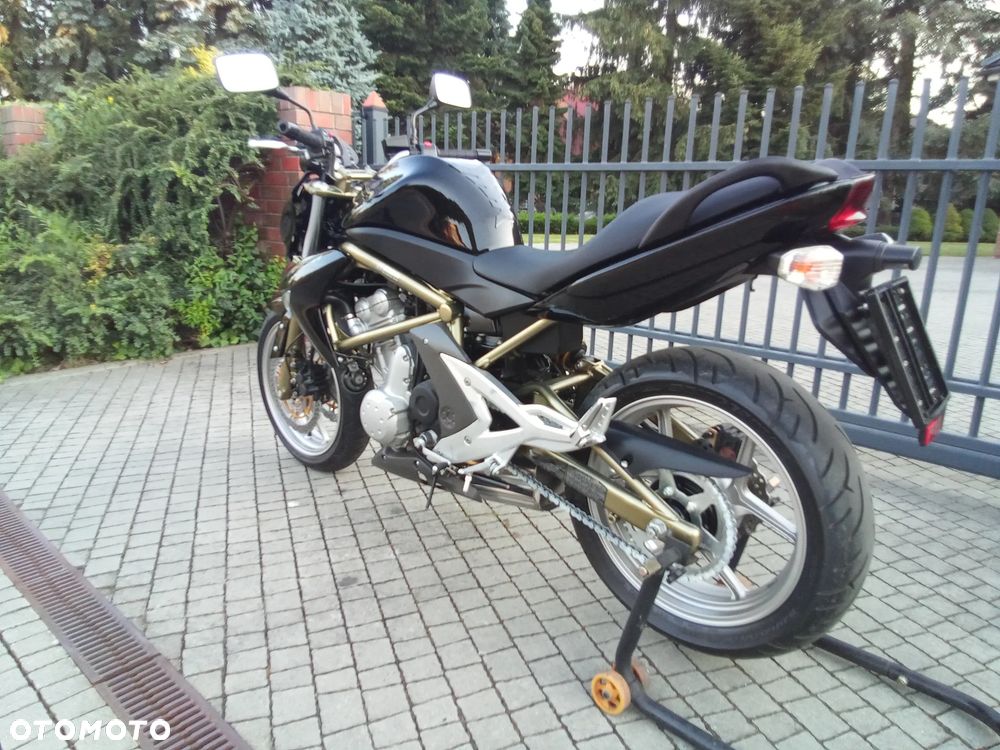 Kawasaki ER - 20
