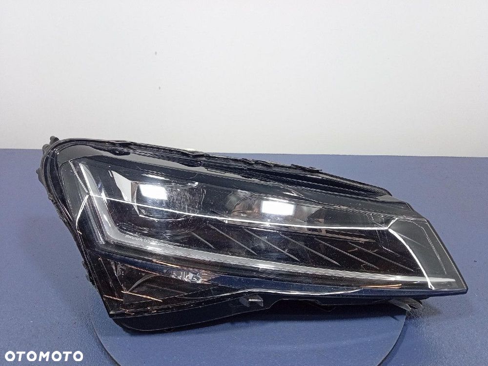 SKODA SUPERB III LIFT REFLEKTOR PRAWY LAMPA PRZEDNIA FULL LED 3V1941016D - 1