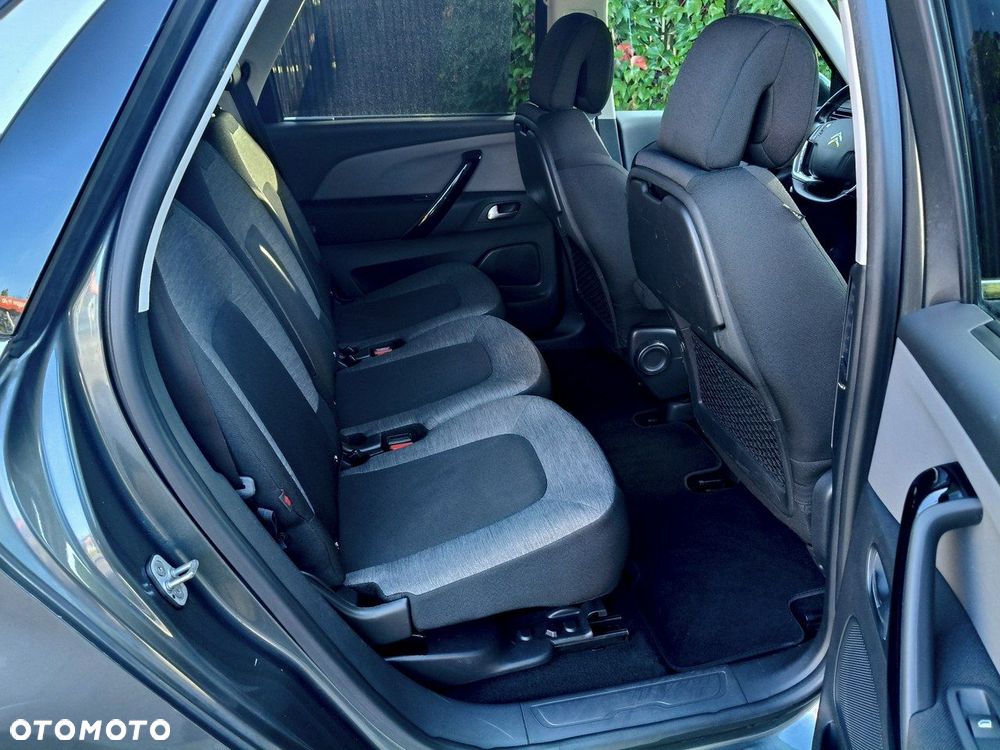 Citroën C4 Picasso - 12