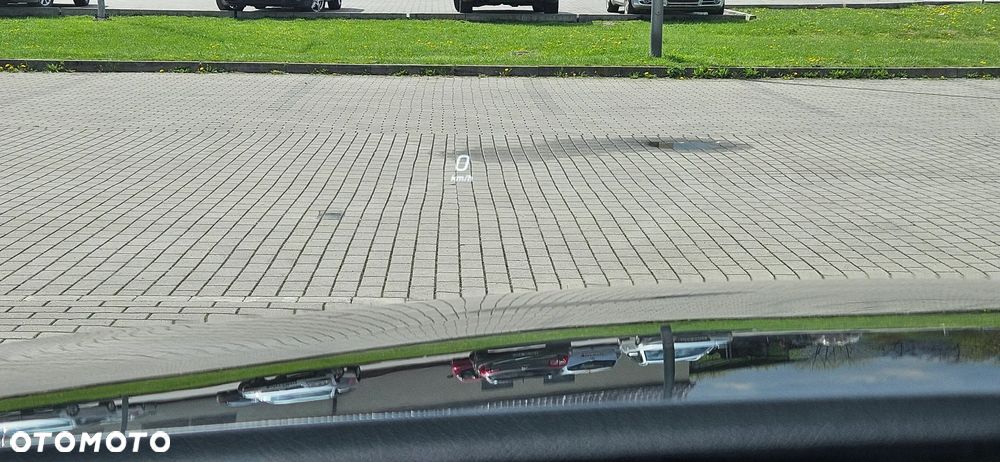 Mercedes-Benz Klasa E 220 d 4Matic 9G-TRONIC Avantgarde - 12