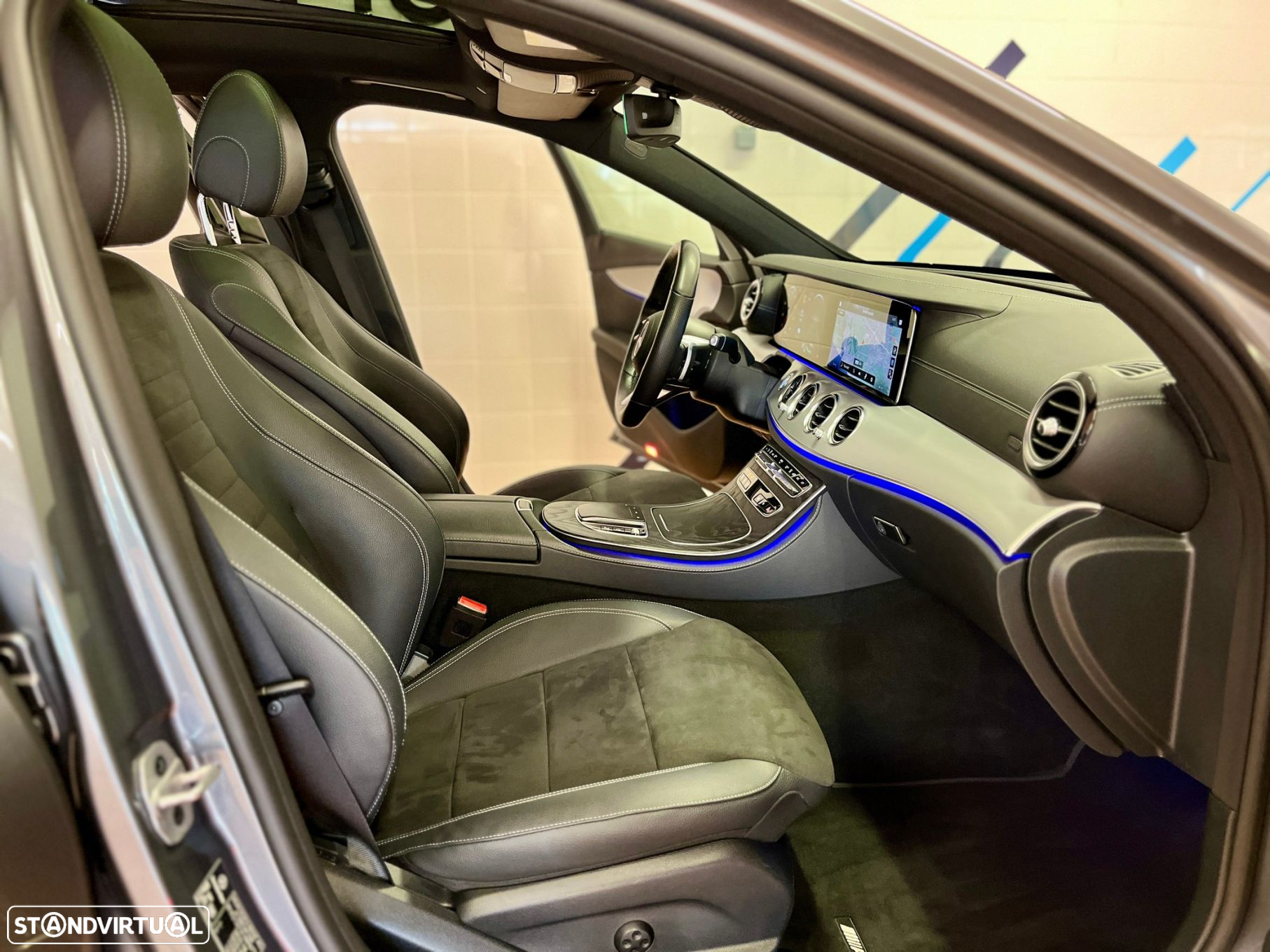 Mercedes-Benz E 300 de AMG Line - 40