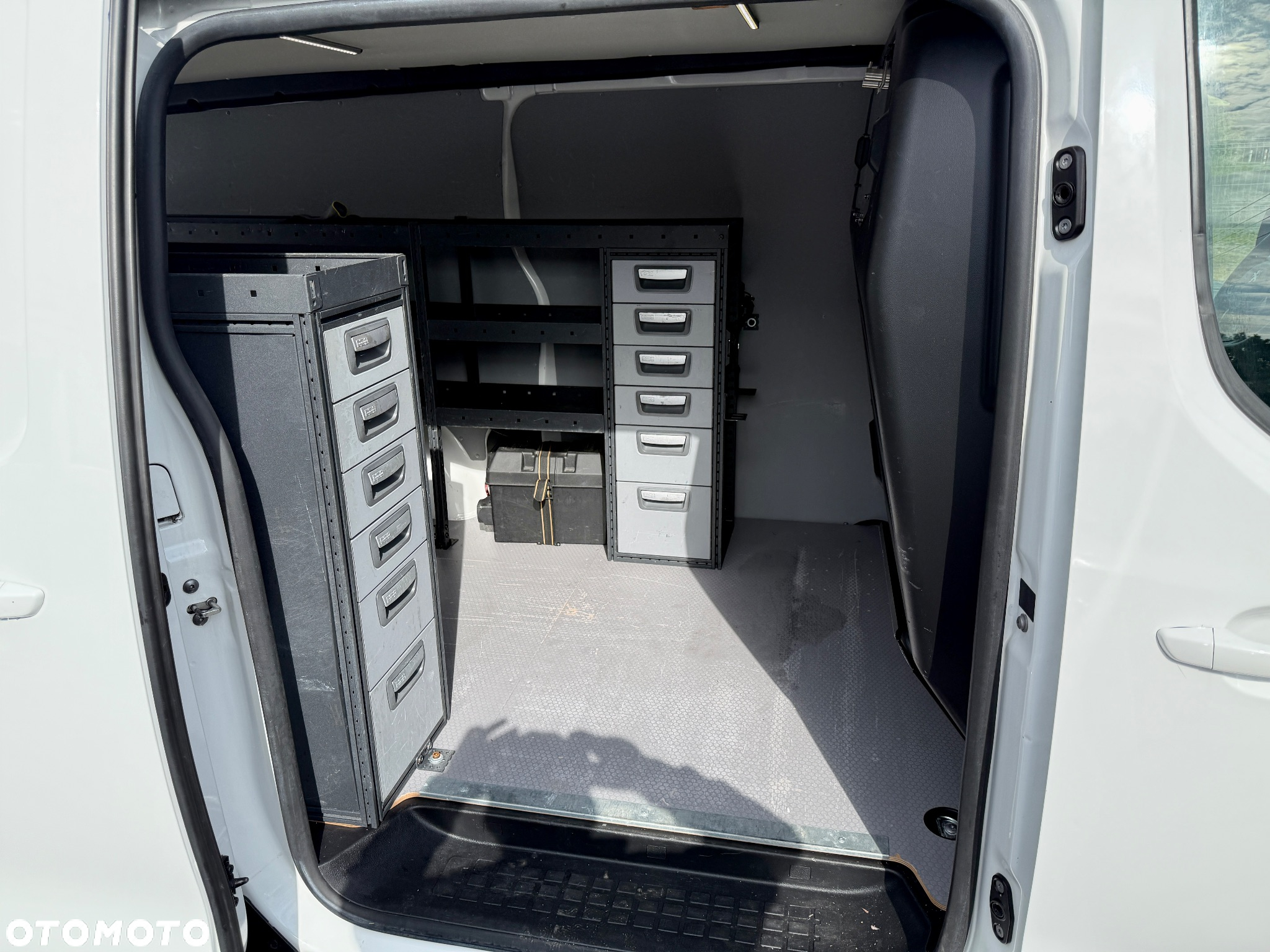 Peugeot Expert - 21