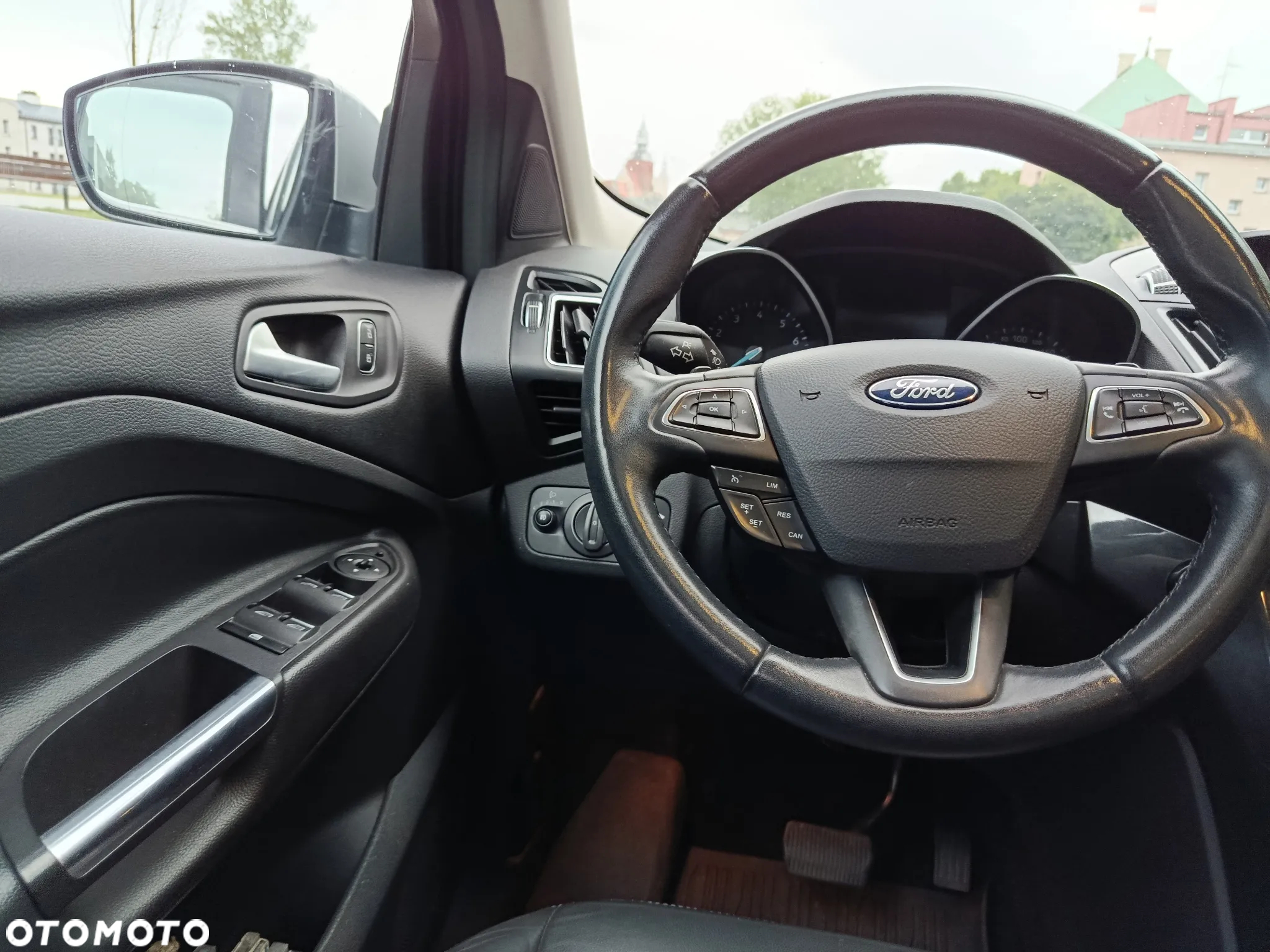 Ford Kuga 1.5 EcoBoost 4x4 Titanium - 10