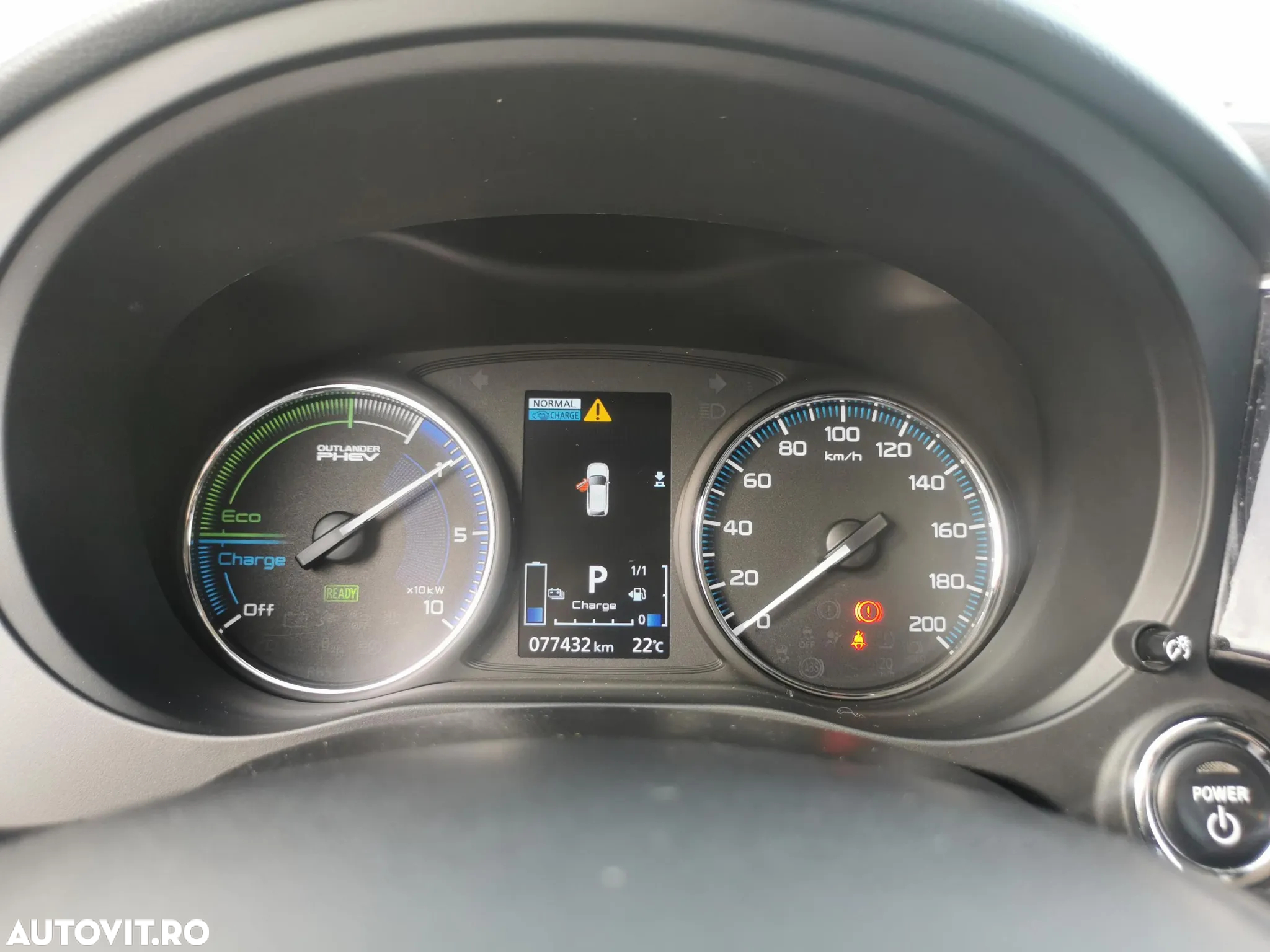 Mitsubishi Outlander PHEV 2.4 L 4X4 Invite - 11
