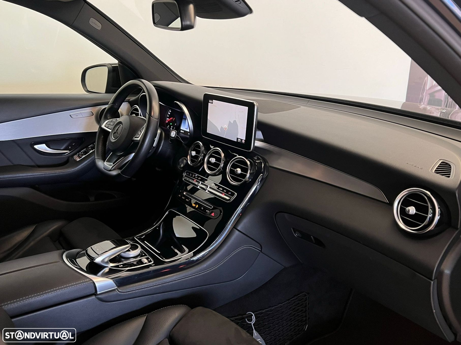 Mercedes-Benz GLC 250 d AMG Line 4-Matic - 27