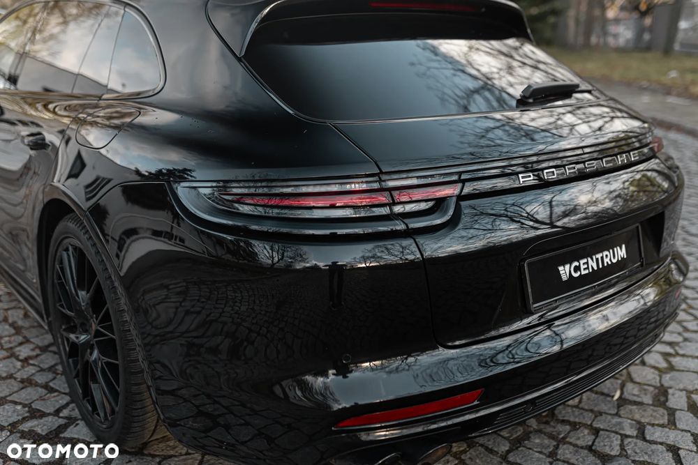 Porsche Panamera Turbo S E-Hybrid - 12