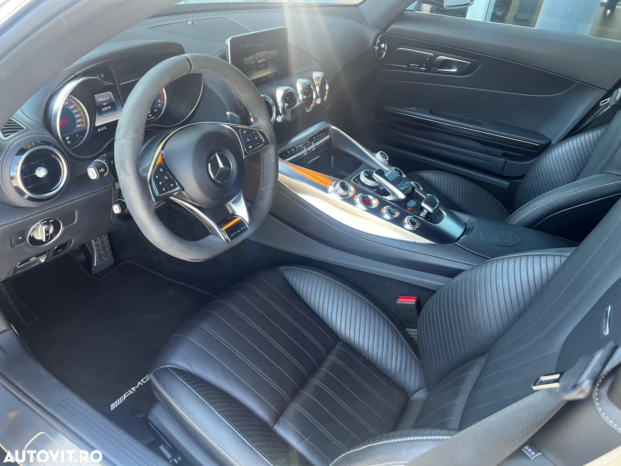 Mercedes-Benz AMG GT-S - 8
