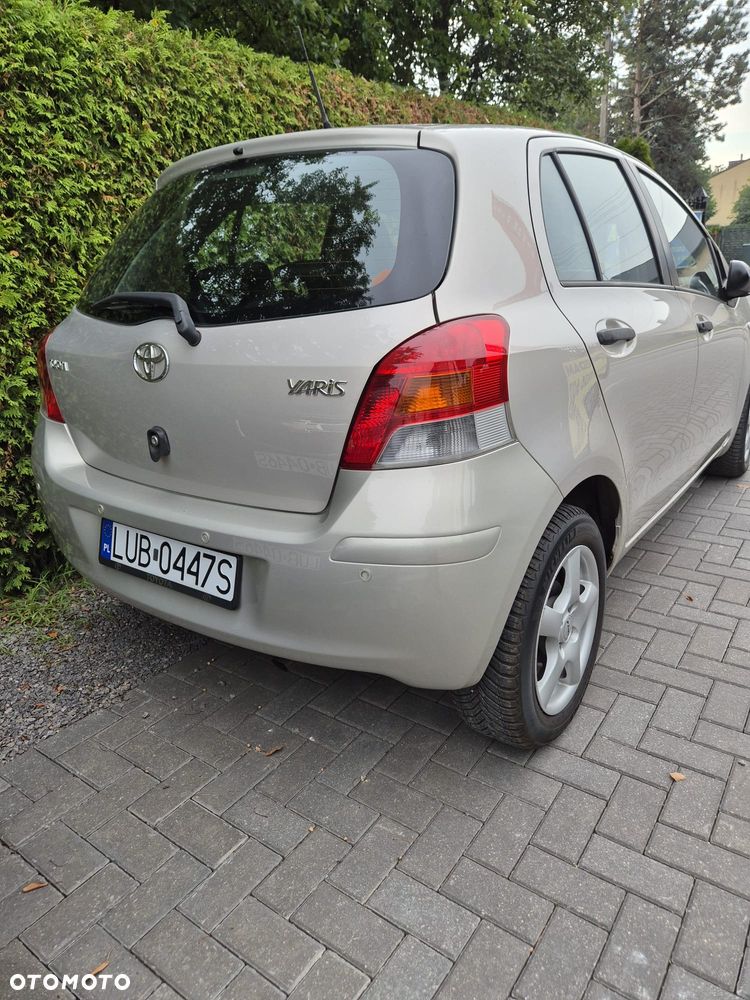 Toyota Yaris - 3