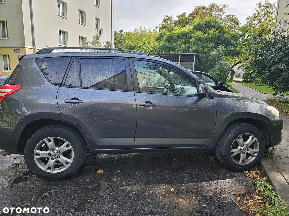 Toyota RAV4 2.2 D-4D Prestige - 5