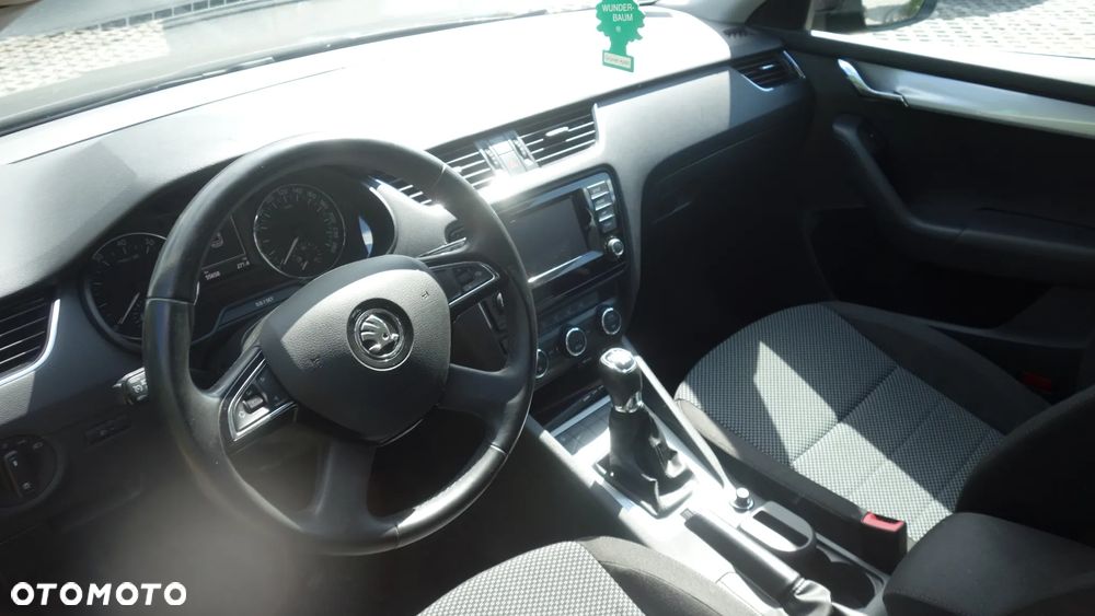 Skoda Octavia 1.4 TSI Ambition - 17