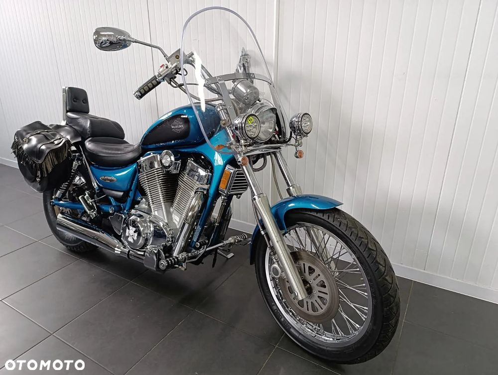 Suzuki Intruder - 15