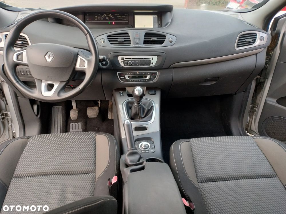 Renault Scenic ENERGY dCi 130 Euro 6 S&S Xmod Bose Edition - 30