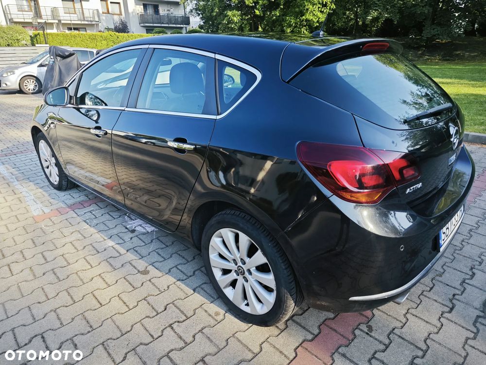 Opel Astra 1.4 T Enjoy - 2