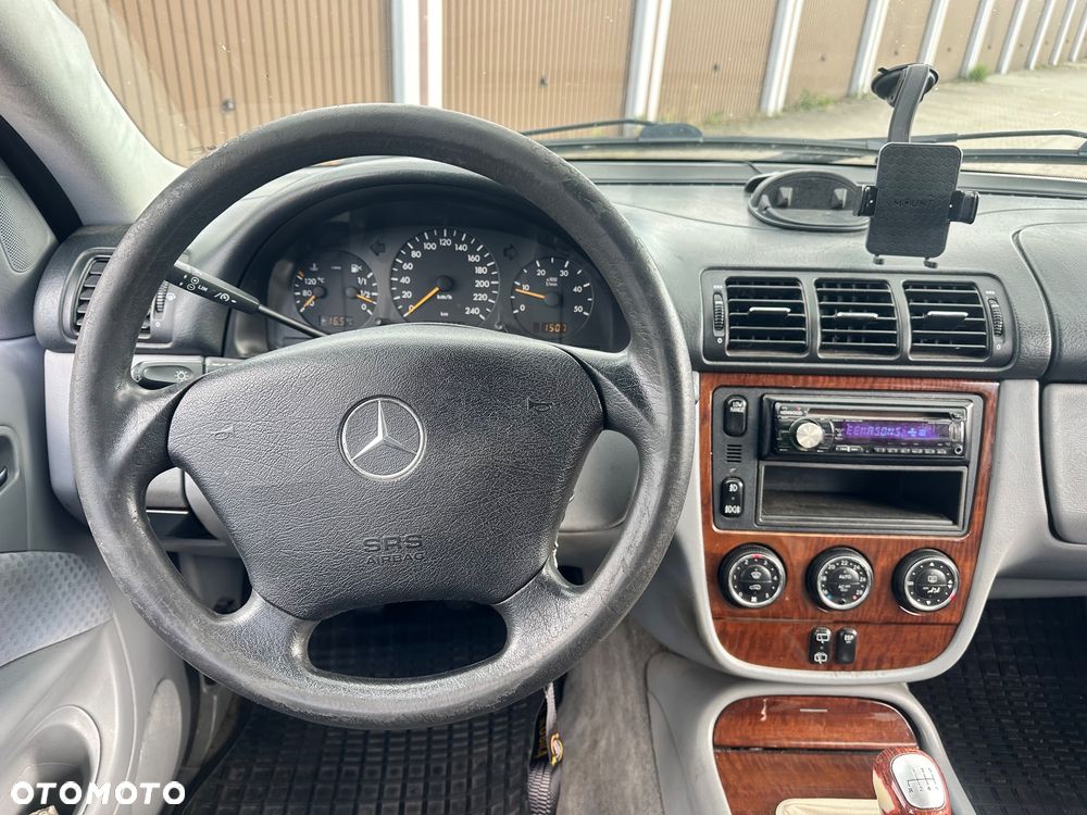 Mercedes-Benz ML - 14