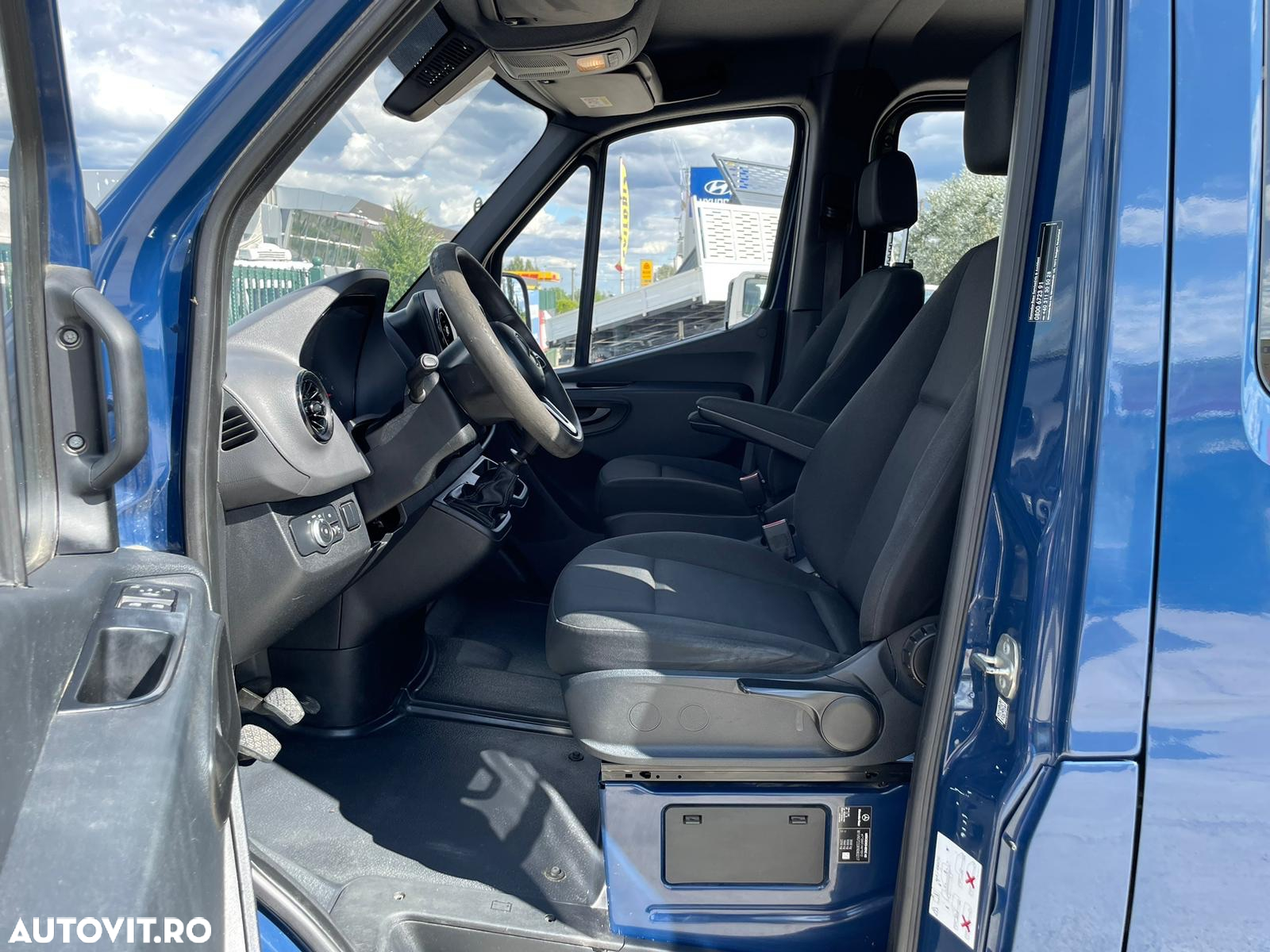 Mercedes-Benz Sprinter 4x4 DOKA - 19
