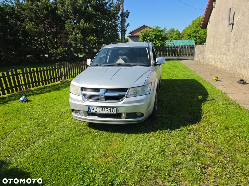 Dodge Journey - 1