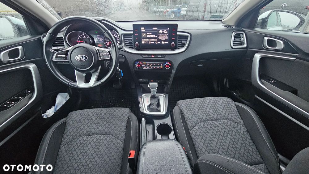 Kia Ceed 1.6 CRDi SCR M DCT - 15