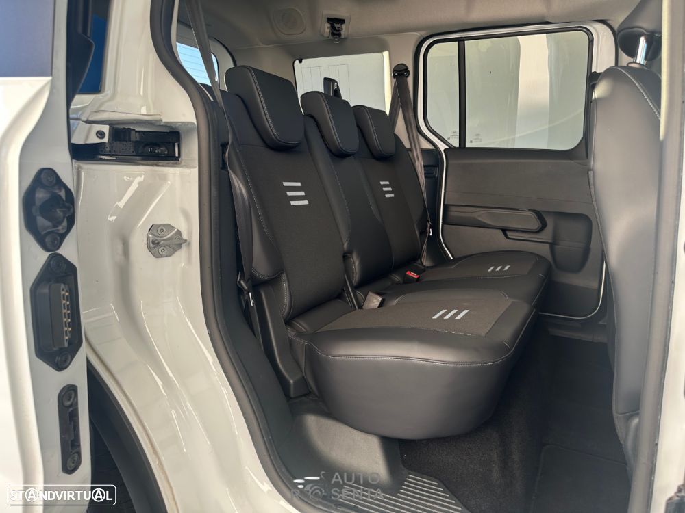 Ford Tourneo Courier 1.0 EcoBoost Active - 17