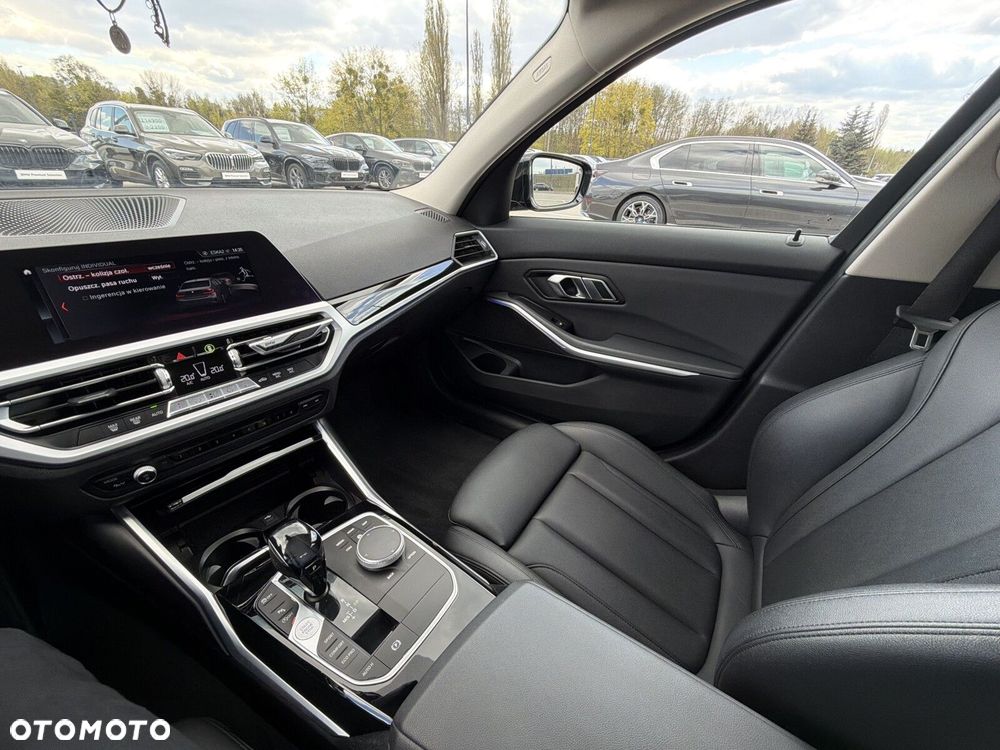 BMW Seria 3 - 24
