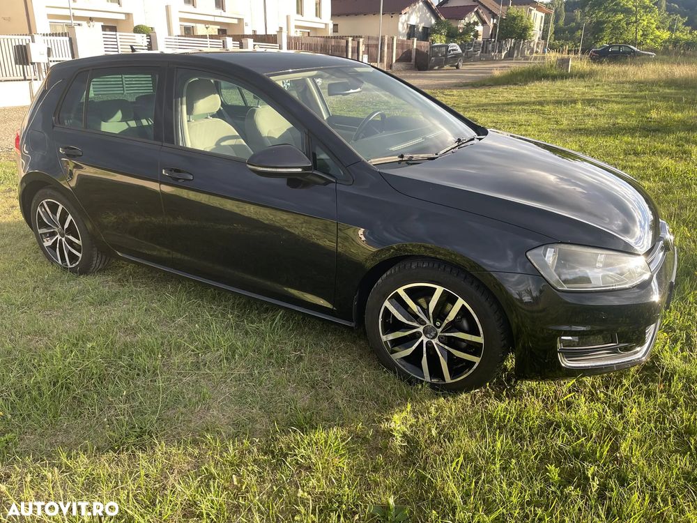 Volkswagen Golf 1.6 TDI DPF BlueMotion Technology DSG Comfortline - 9