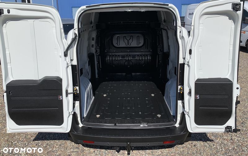 Fiat Doblo - 12