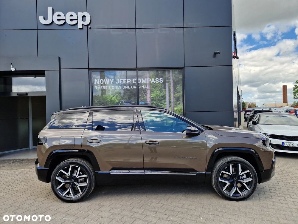 Jeep Compass 1.6 T4 PHEV First Edition FWD DCT - 4