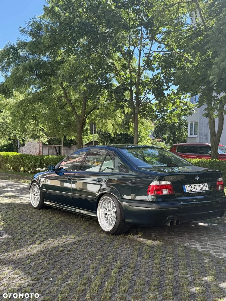 BMW Seria 5 - 12